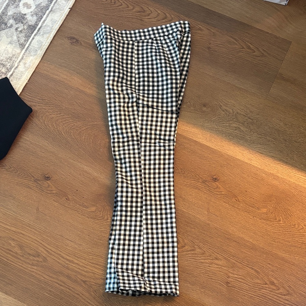 Zara Black and White Pants